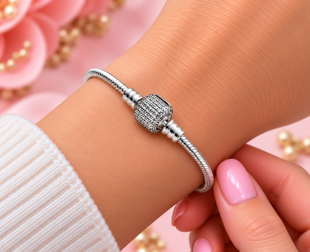 Sparkling Pave Clasp Snake Chain Cubic Zirconia Bracelet