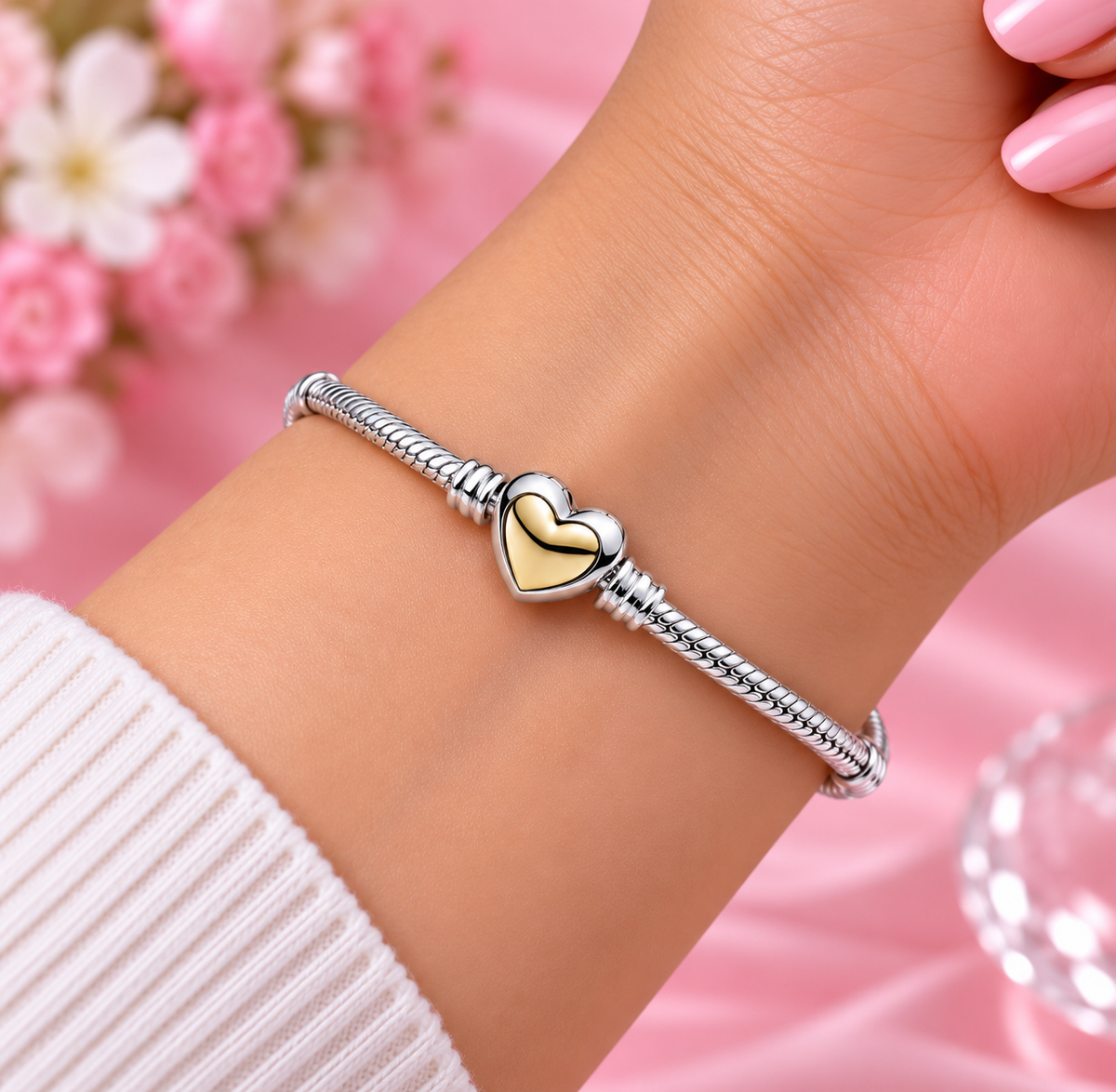S925 Domed Golden Heart Clasp Snake Chain Bracelet